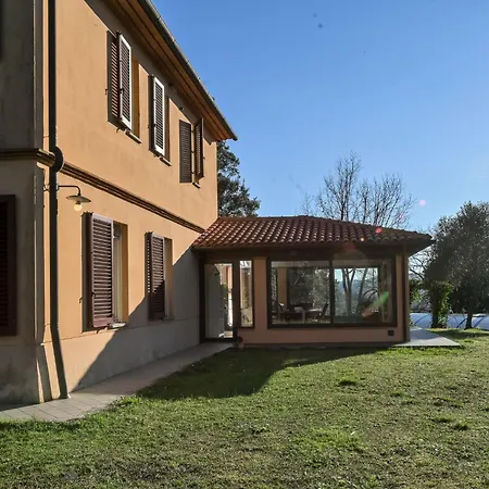 Tinia By Interhome Nyaraló